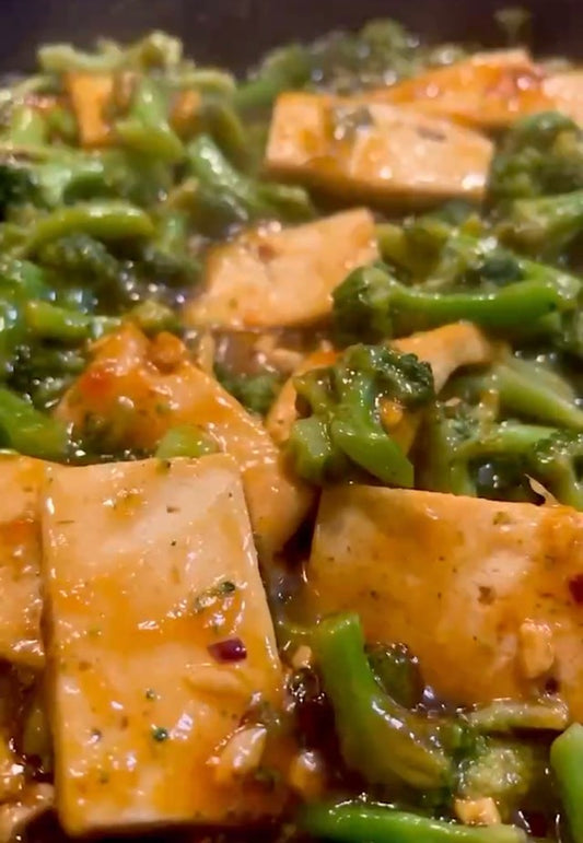 Spicy Tofu and Broccoli Bowl