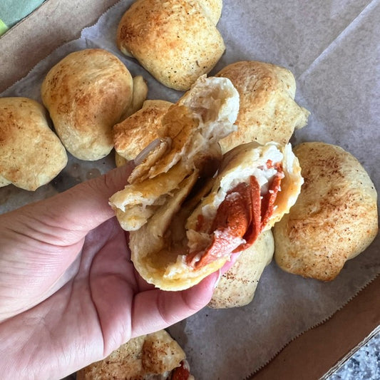 Cheesy Pepperoni Pizza Bombs